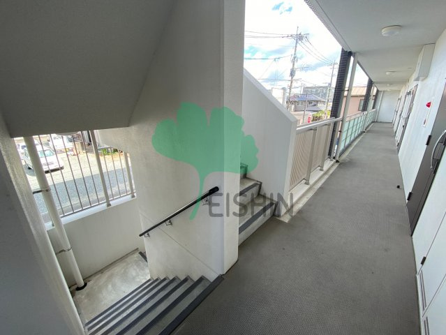 エムケイワイエアポートの外観