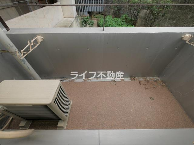 ザ・リージェントのバルコニー|開放的で明るい空間を演出してくれるバルコニーです