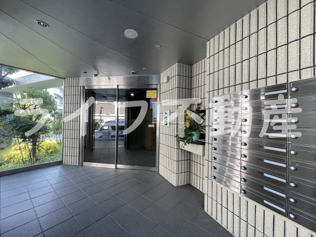 ザ・リージェントのエントランス|エントランスです