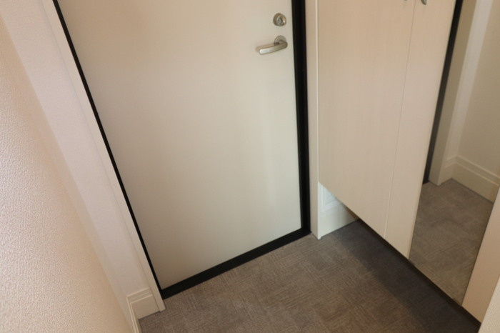 フォアモストの玄関