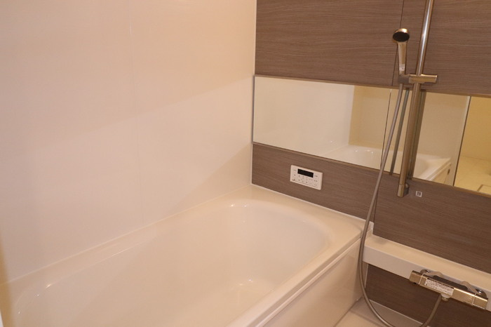 フォアモストの浴室