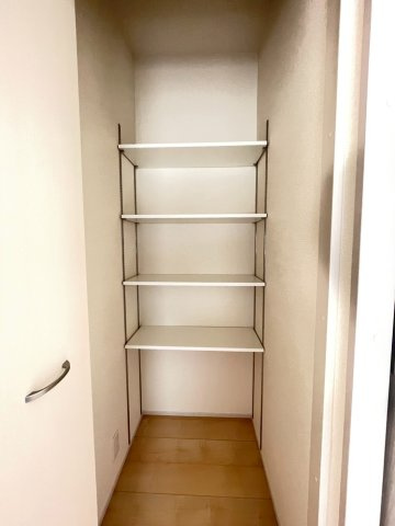 静岡市葵区羽鳥５丁目　新築戸建　全２棟　2号棟の収納