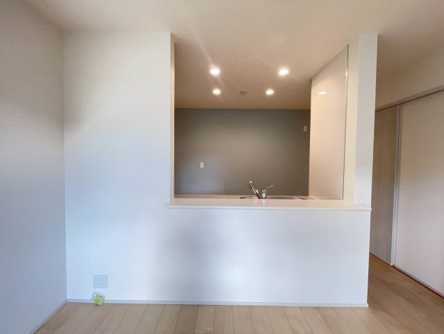 静岡市葵区羽鳥５丁目　新築戸建　全２棟　2号棟の玄関