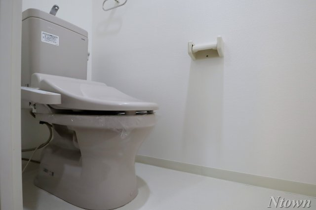 【トイレ】 | ヴェーラ　カーサ　ウルバーナ | 清潔感のあるトイレです