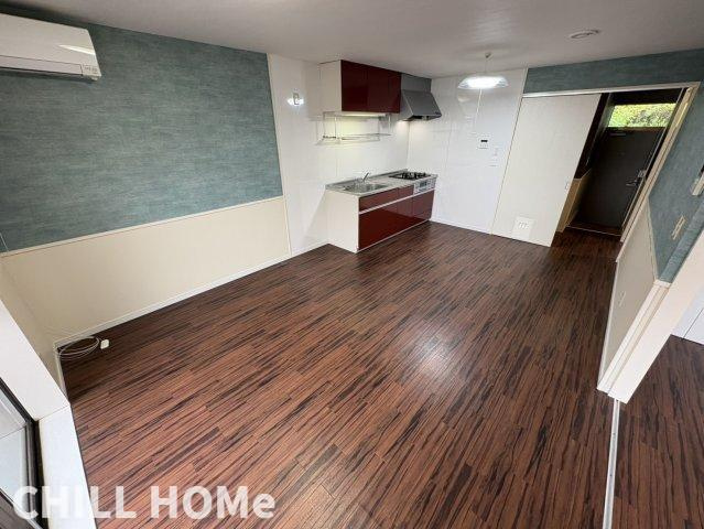 ロビンソンハイツBの居間・リビング|他社様掲載物件もまとめてご紹介、ご案内可能です(^^)/