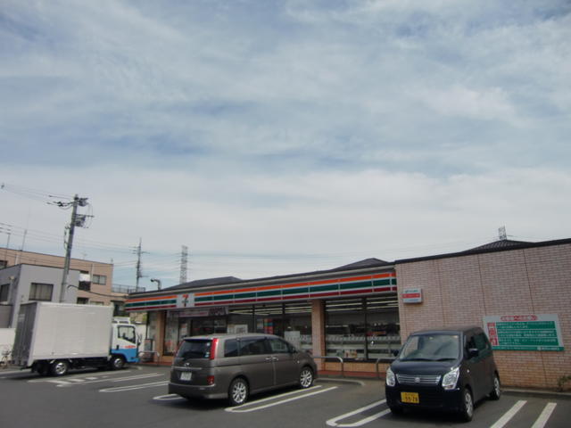 セブンイレブンまで221m