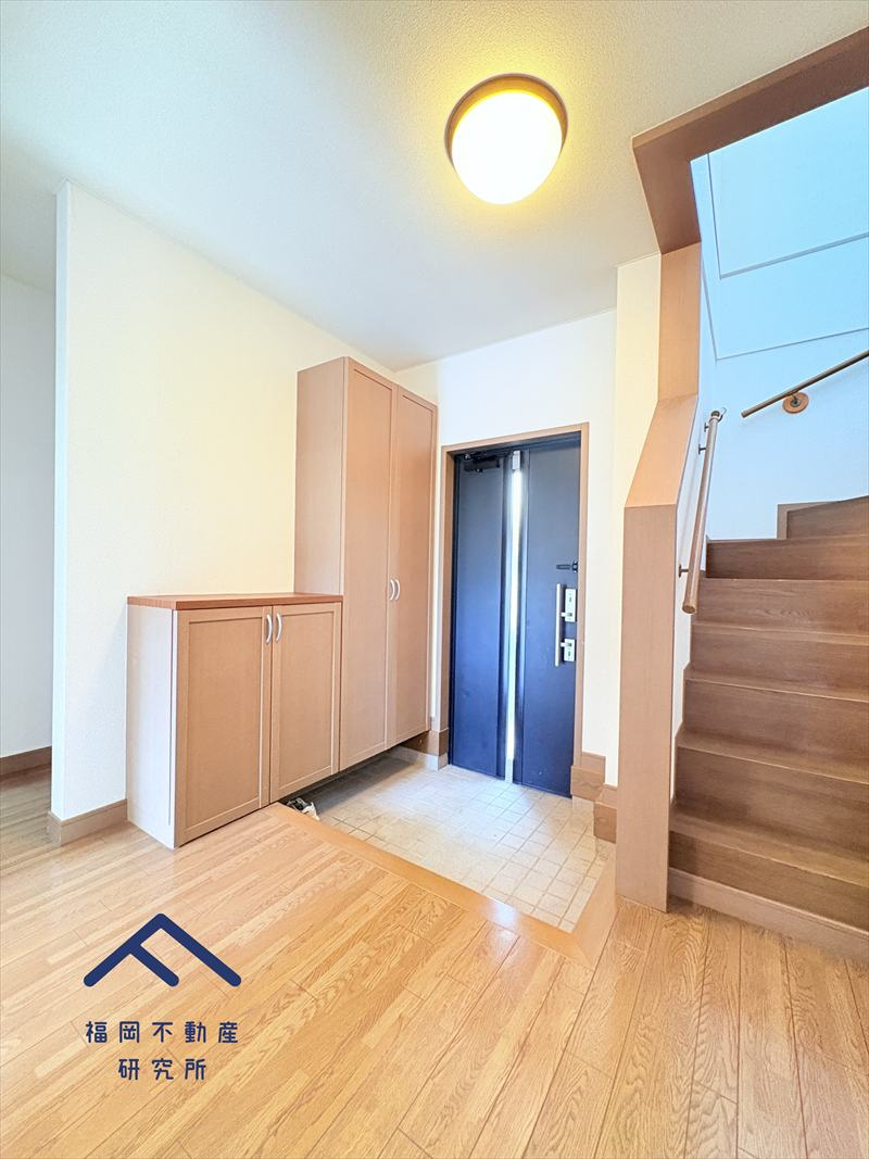 春日市紅葉ヶ丘西７丁目　戸建ての玄関