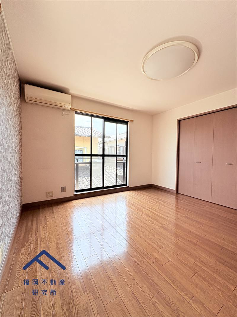 春日市紅葉ヶ丘西７丁目　戸建ての居間・リビング