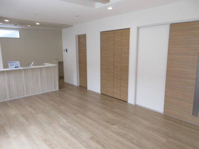 【仲介手数料無料】新築戸建　深谷市東方3680-35（全1棟）の居間・リビング