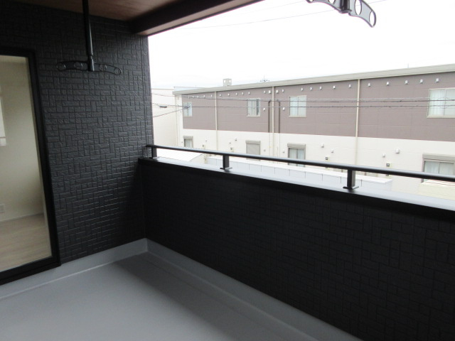 【仲介手数料無料】新築戸建　深谷市東方3680-35（全1棟）のバルコニー