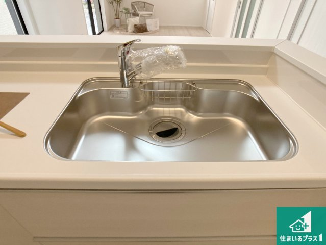 明石市魚住町中尾　新築一戸建ての設備|広々としたシンクで食器洗いも楽々！