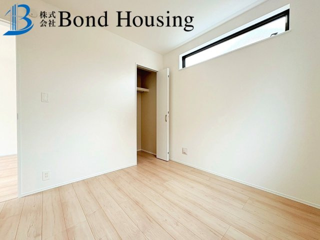 西江井島駅まで徒歩4分　中尾全2棟　A号棟の洋室