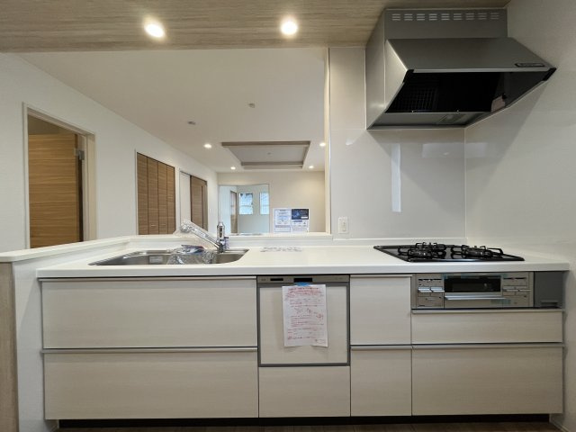 【キッチン】 | 深谷市東方　ブルーミングガーデン　新築戸建　全１棟　１号棟