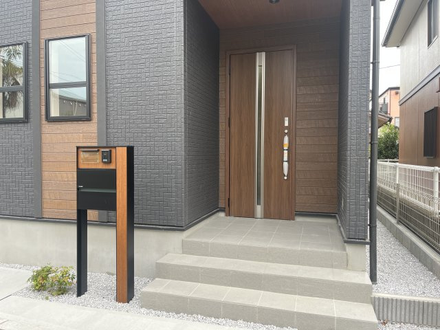 【玄関】 | 深谷市東方　ブルーミングガーデン　新築戸建　全１棟　１号棟