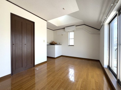 【洋室】 | 小山板倉町貸家