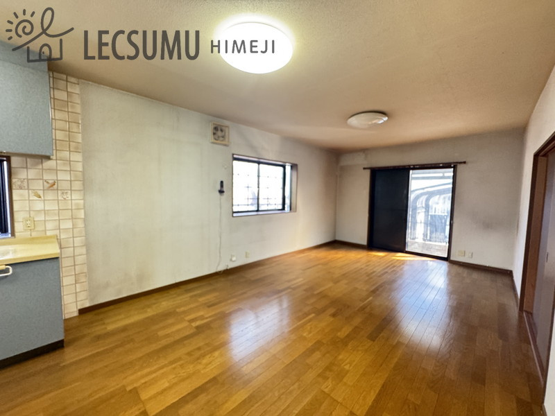 姫路市書写/中古戸建の居間・リビング