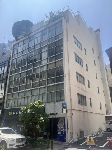 大湯ビルの外観