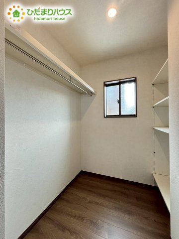 深谷市原郷　第5期　未入 居住宅　ワイウッドコート　02の収納