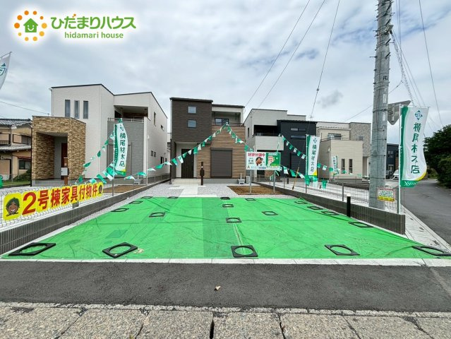 深谷市原郷　第5期　未入 居住宅　ワイウッドコート　02の駐車場