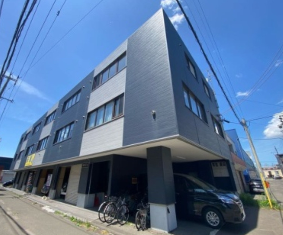 札幌市東区北三十四条東8丁目　一棟収益マンションの外観