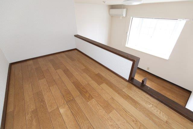 センチュリーハウス津志田Bの寝室