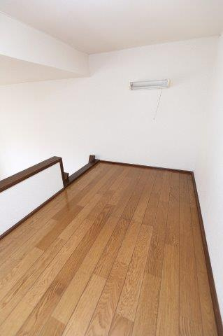 センチュリーハウス津志田Bの寝室