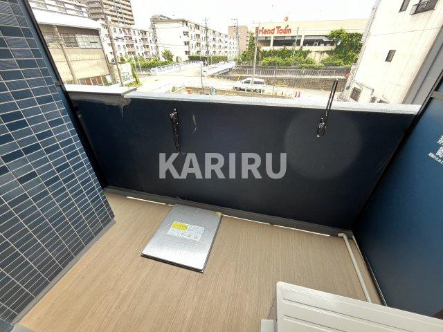 プレサンス深江橋ラヴィゲートのバルコニー