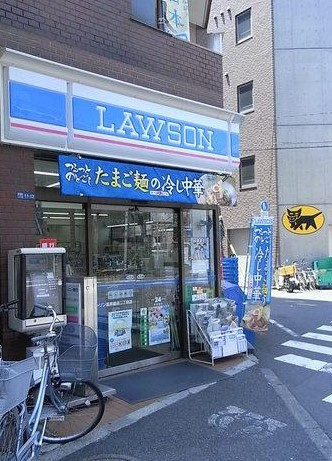 カーサスワAの周辺