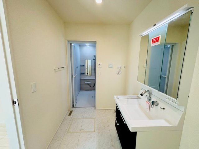 リナージュ／東区尾ノ上３丁目24-1期／１号棟のランドリースペース