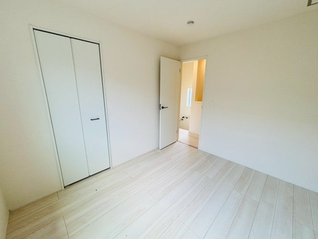 リナージュ／東区尾ノ上３丁目24-1期／１号棟の洋室