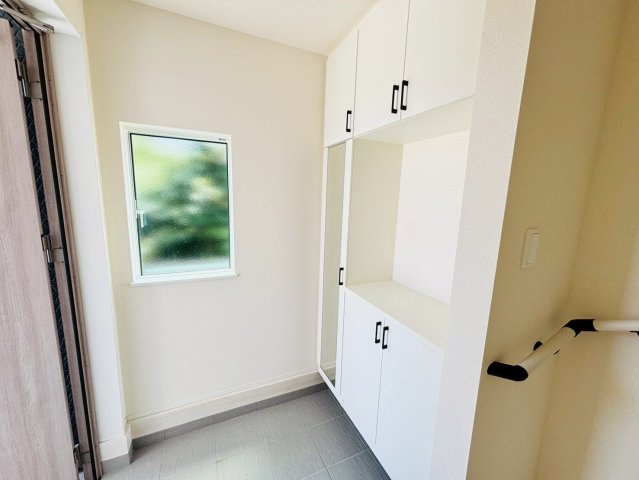 リナージュ／東区尾ノ上３丁目24-1期／１号棟の玄関