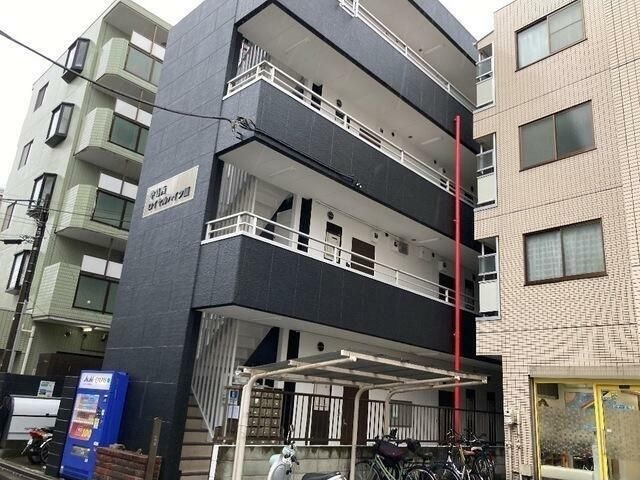 中葛西ロイヤルハイツⅢの外観