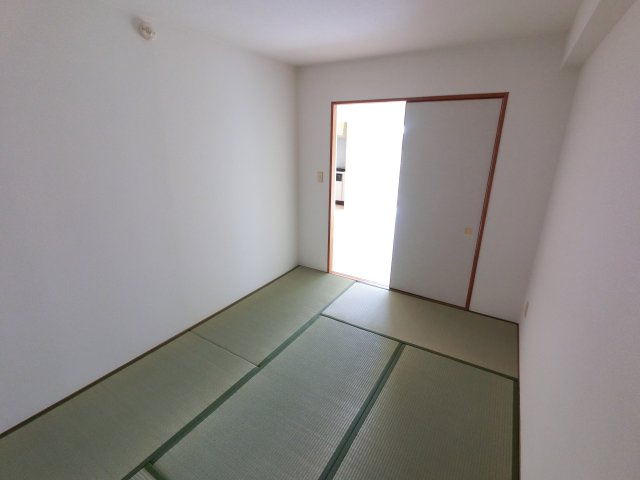 サンシティ南行徳Ⅲ の和室