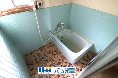 【浴室】 | 宇部市大字東吉部 中古住宅／2階建