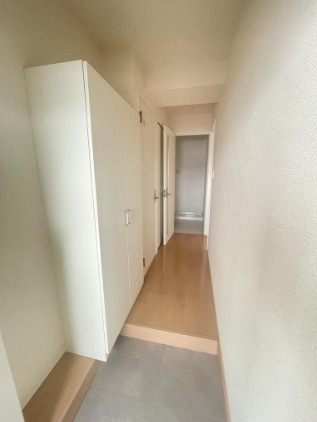 坂上コーポラスの玄関