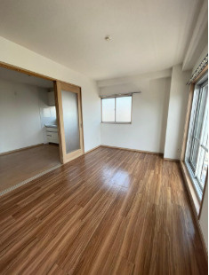 坂上コーポラスの居間・リビング