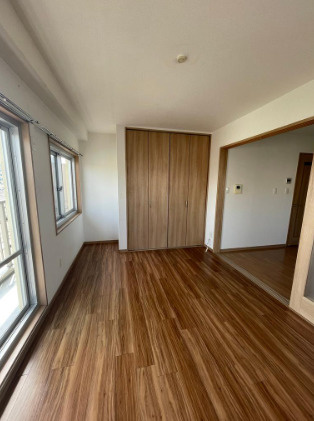 坂上コーポラスの洋室