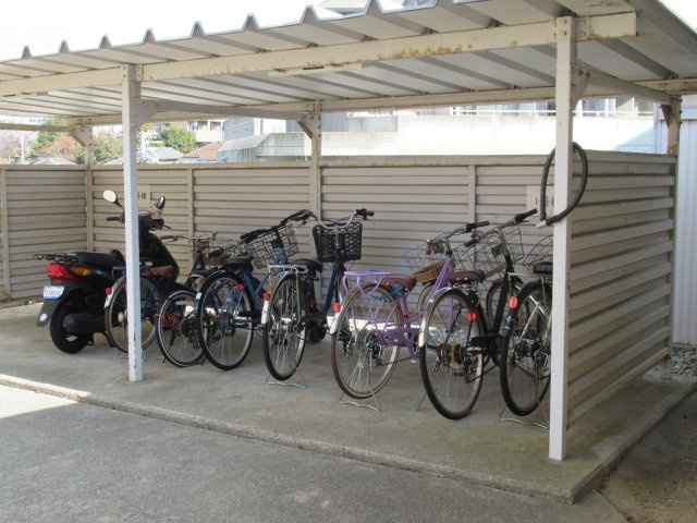 兵庫県公社　伊川谷（２）２号棟のその他共用部分|駐輪場です