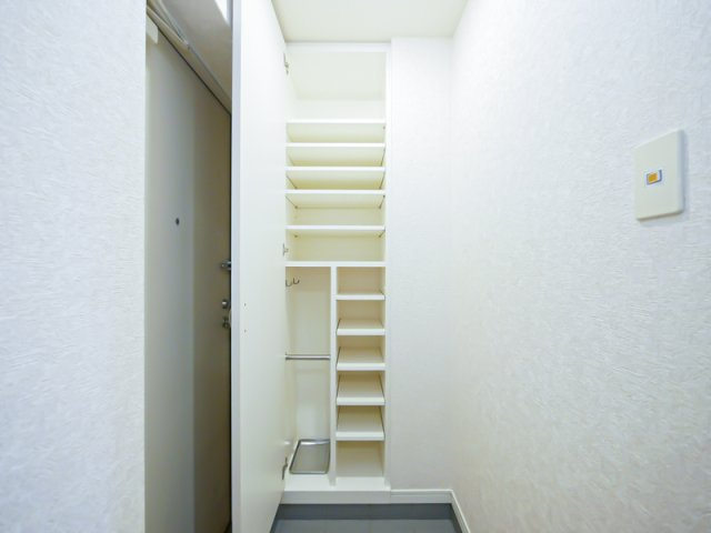 サヴォイテンジンクォーター　9階のセキュリティ|現状優先になります。