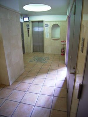 【エントランス】 | エステムコート神戸県庁前2