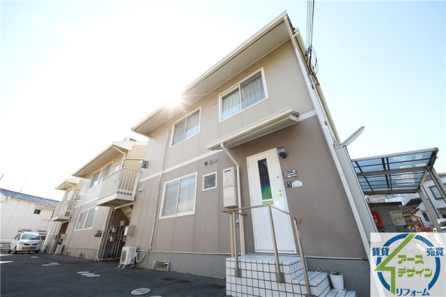 ツインズコートの外観