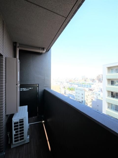 ブライズ住吉ＤＵＥのバルコニー
