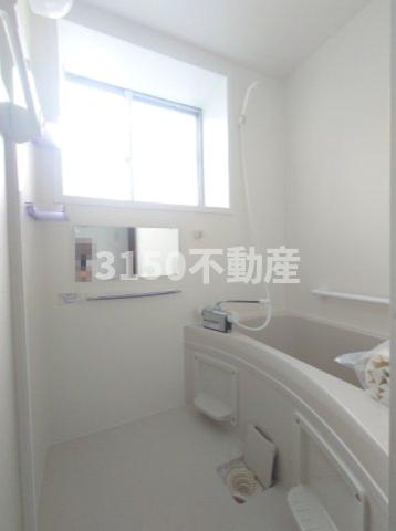 藤栄ビルの浴室