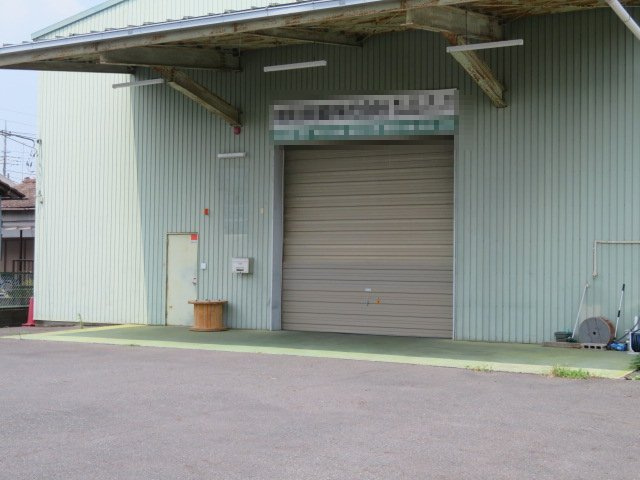 加須市南町の倉庫の外観