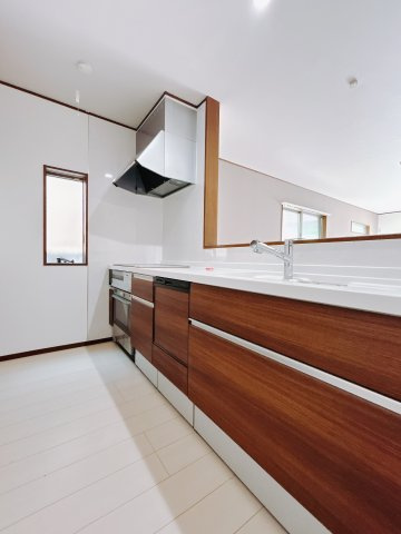 【中古戸建】伊勢崎市今泉町のキッチン