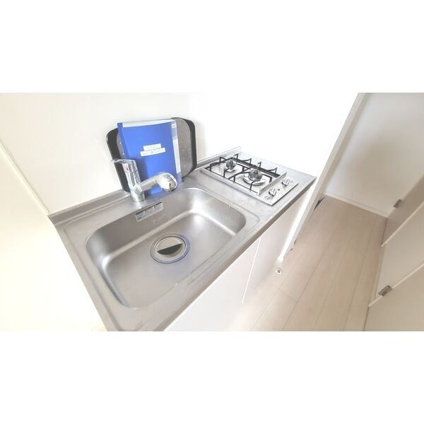 Verde新守西のキッチン