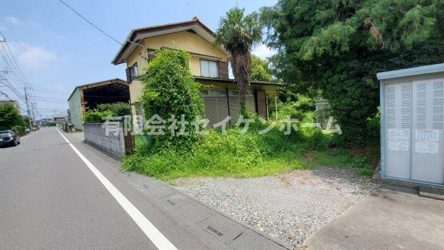 熊谷市拾六間　売地の前面道路含む現地写真