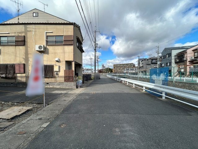 下津林中島町　建築条件無し土地の前面道路含む現地写真|【前道】