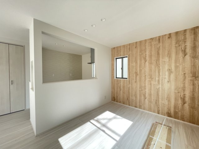 【ダイニング】 | 深谷市萱場第１０期　ワイウッドコート　新築戸建　全6区画　１号棟