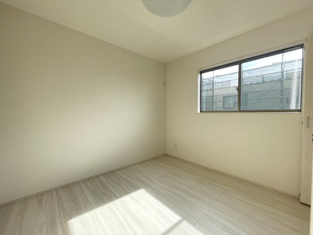 【子供部屋】 | 深谷市萱場第１０期　ワイウッドコート　新築戸建　全6区画　１号棟